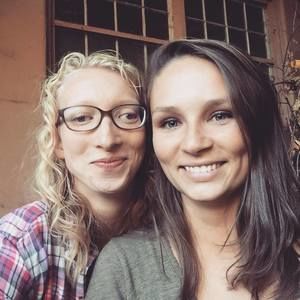 Meet your Posher, Claire